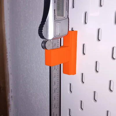 Giá treo thước kẹp (Caliper Holder) cho bảng IKEA Skadis