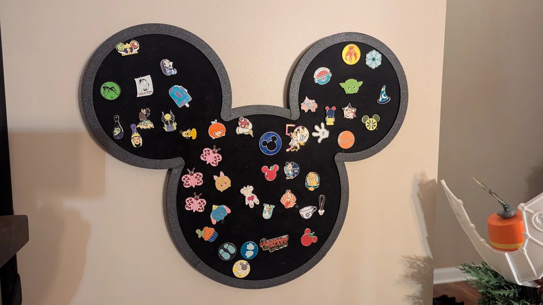 Khung Disney Pin Frame - Image 1