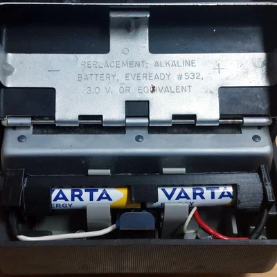 Ngàm chuyển pin 532 sang 2 pin AAA cho máy ảnh Polaroid