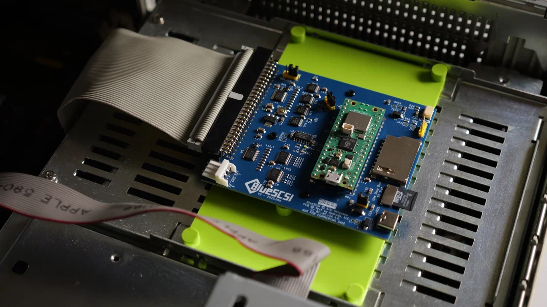 Bracket BlueSCSI v2 cho Macintosh II Series - Image 1