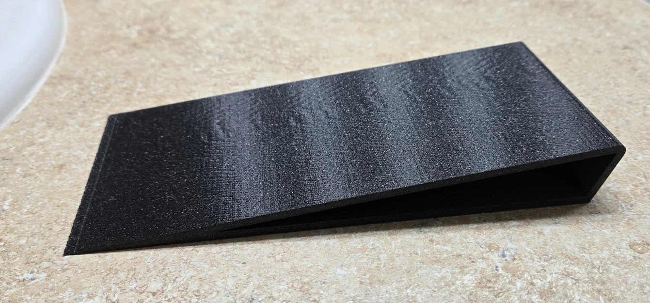 Giá/khay đặt điện thoại Honda Passport Incline (phone surface/cubie) - Image 1