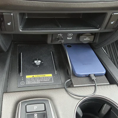 Giá/khay đặt điện thoại Honda Passport Incline (phone surface/cubie)