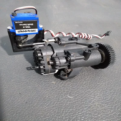 Bracket gắn shift servo hộp số Traxxas TRX-4