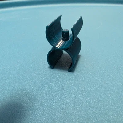 Clip thay thế ống gắn bàn (Tube to Table Replacement Clip)