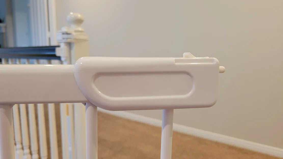 Nắp Che Chốt Cổng Em Bé – Summer Infant Banister Gate - Image 3