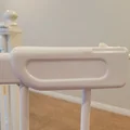 Nắp Che Chốt Cổng Em Bé – Summer Infant Banister Gate - Thumbnail 3