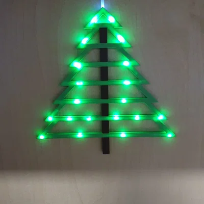 Cây thông Noel trang trí tích hợp đèn LED tự in 3D độc đáo