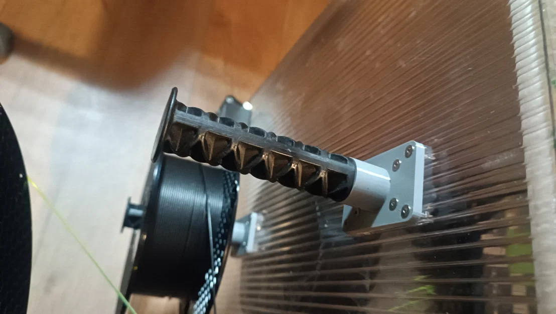 Tận dụng tay đỡ cuộn Prusa MK4 cho enclosure - Image 1