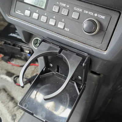 Adapter gạt tàn thành cupholder gập chỉnh được cho Honda Acty (không in hết)