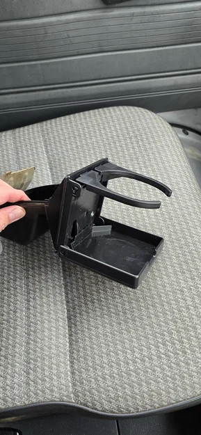 Adapter gạt tàn thành cupholder gập chỉnh được cho Honda Acty (không in hết) - Image 4