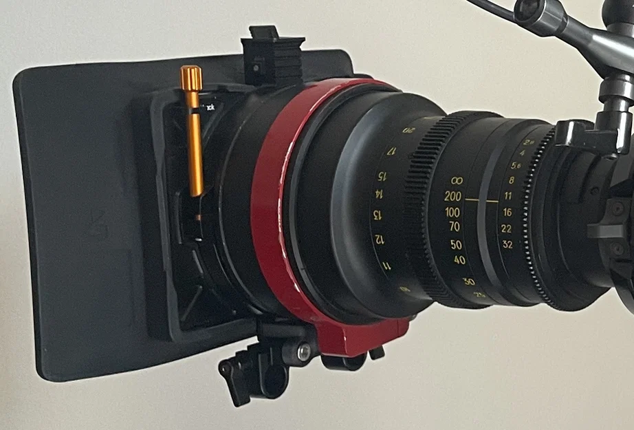Adapter chuyển đổi Mattebox 112mm sang 114mm cho ống kính RED 300mm - Image 1