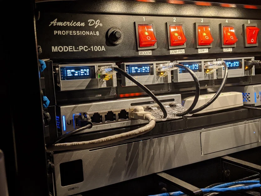 Giá rack 1U cho Raspberry Pi & khay OLED (Remix) - Image 6