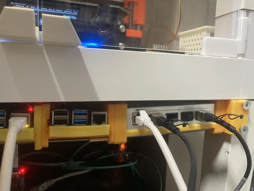 Giá rack 1U cho MikroTik CRS305-1G 4S+ IN - Image 1