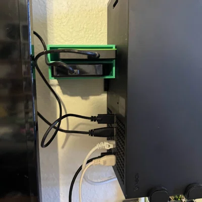 Giá Treo Tường Ổ Cứng Di Động (Portable Hard Drive Walmount)