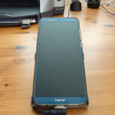 Đế dựng điện thoại sạc nam châm (Magnetic-Charging Phone Stand)