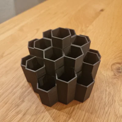 Ống cắm bút hình lục giác (Pencil holder hexagon) in 3D độc đáo