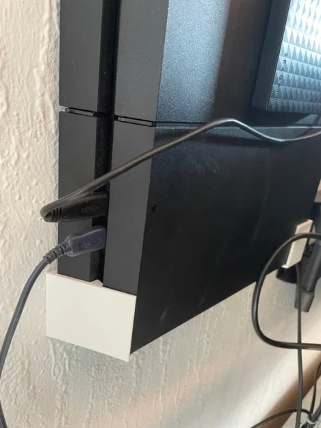 Giá treo tường nhỏ gọn cho PS4 (Compact Wallmount PS4) - Image 1