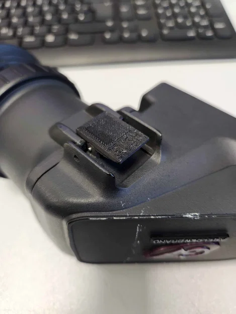 Kẹp thay thế cho Eyecatcher EC200 (Replacement Clip) - Image 2