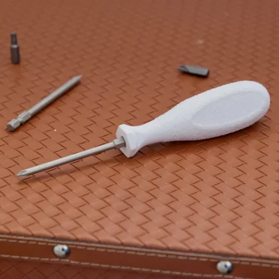 Tua vít công thái học cỡ vừa (Medium ergonomic screwdriver)