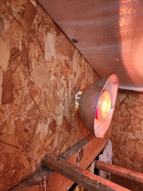 Hệ Thống Gá Đèn Sưởi Chuồng Gà #2 (Chicken Coop Heat Lamp Mount System #2) - Image 4