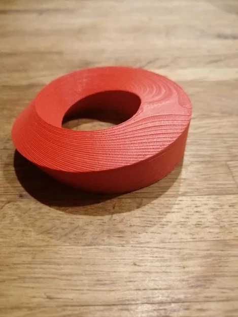 Mô hình Mobius Square in 3D độc đáo cho bàn làm việc - Image 1