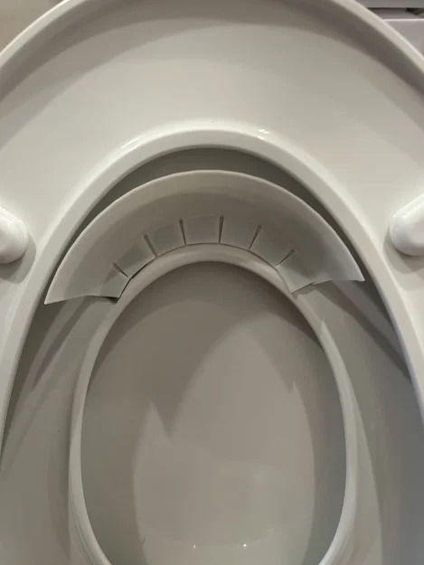 Tấm chắn tia nước cho bé tập bô (Potty Training Pee Guard) - Image 1