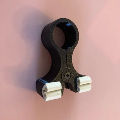 Cane Table Rest v2 – Kẹp lò xo gác gậy lên mép bàn