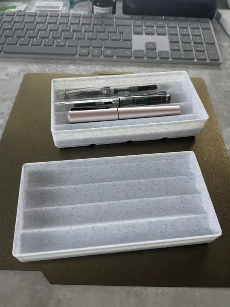 Gridfinity Pen Holder 2x4 4U - Khay cắm bút xếp chồng - Image 4