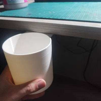 Giá treo chai tẩy rửa 3D (Cleaner Holder Big) tiện lợi cho bàn làm việc