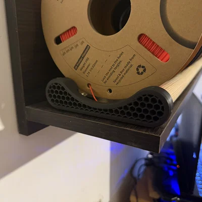 Bộ giá treo cuộn filament 3D gọn gàng cho góc làm việc