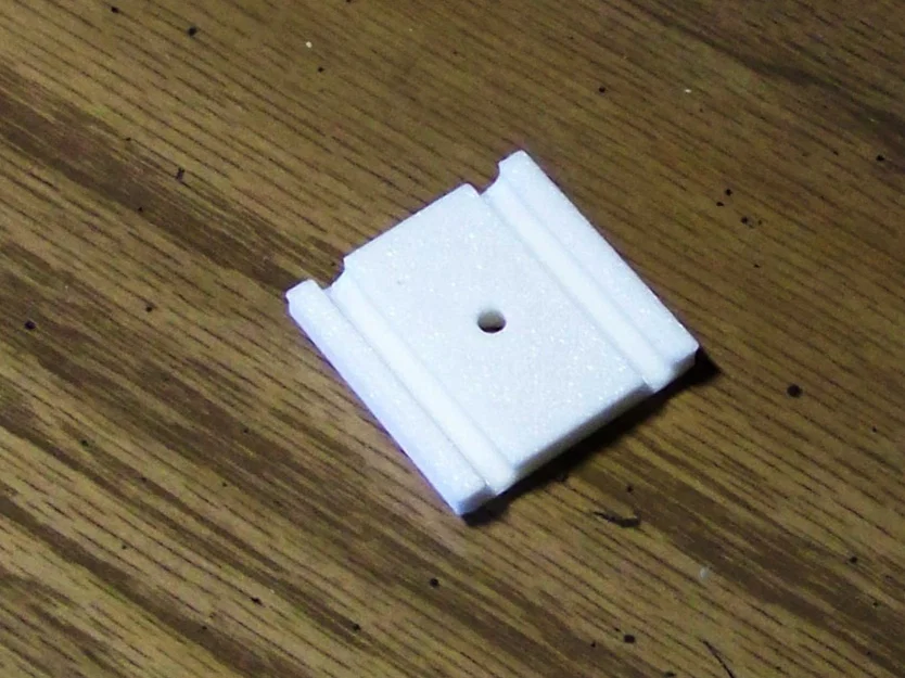 Móc treo đèn LED trồng cây 2 feet cho kệ thép (đèn TEMU) - Image 4
