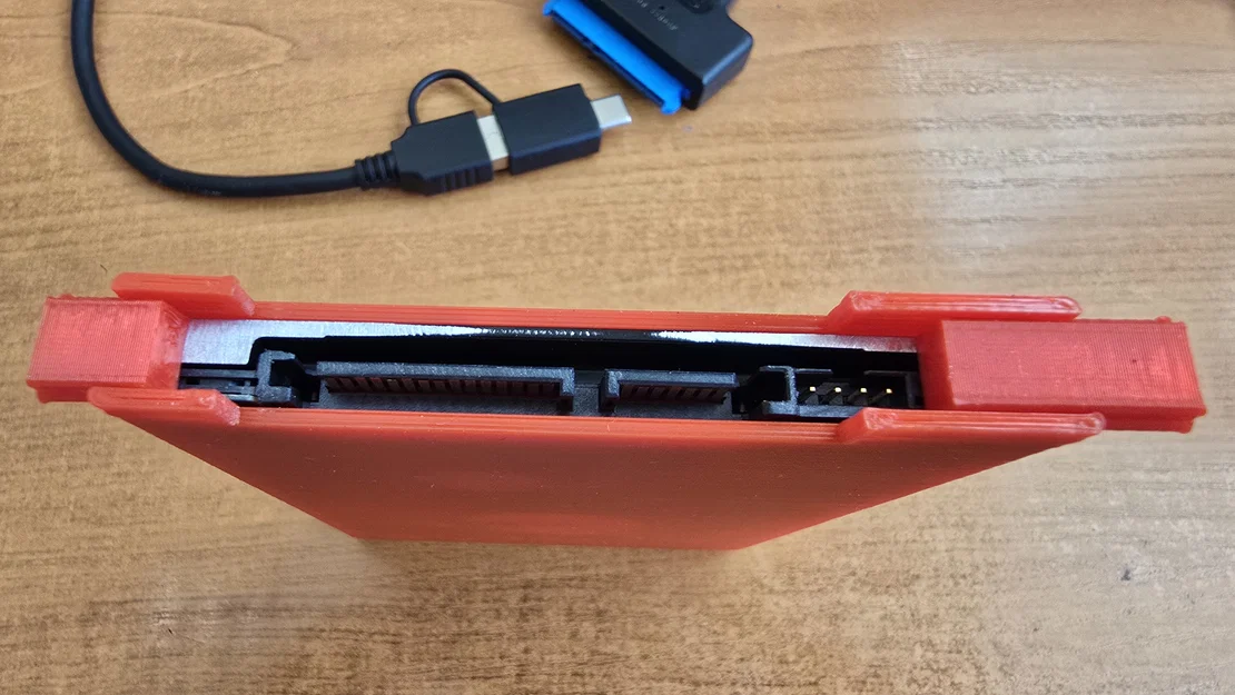 Khung bảo vệ ổ cứng HDD 2,5 inch (Slim Case) tiện lợi - Image 2