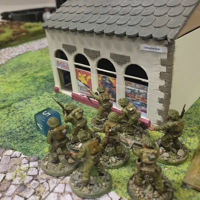 Bolt Action - Cửa hàng & căn hộ lầu 1 tỉ lệ 1/56