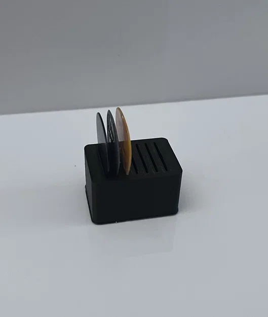 Hộp/giá đựng miếng gảy guitar (chứa 8 pick) - Image 1