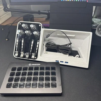 Giá đỡ PCPanel Pro và Stream Deck XL V2