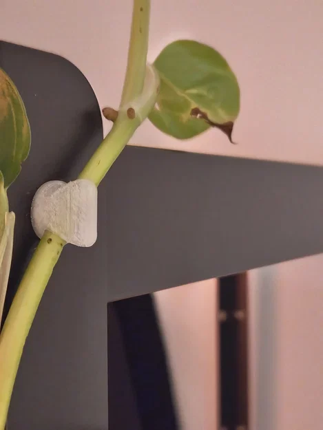 Kẹp cố định dây leo cho kệ IKEA BROR (Ikea Bror plant clip) - Image 2