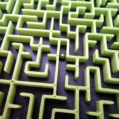 Mê cung 54x44 ô vuông (Maze 54x44 square cells)