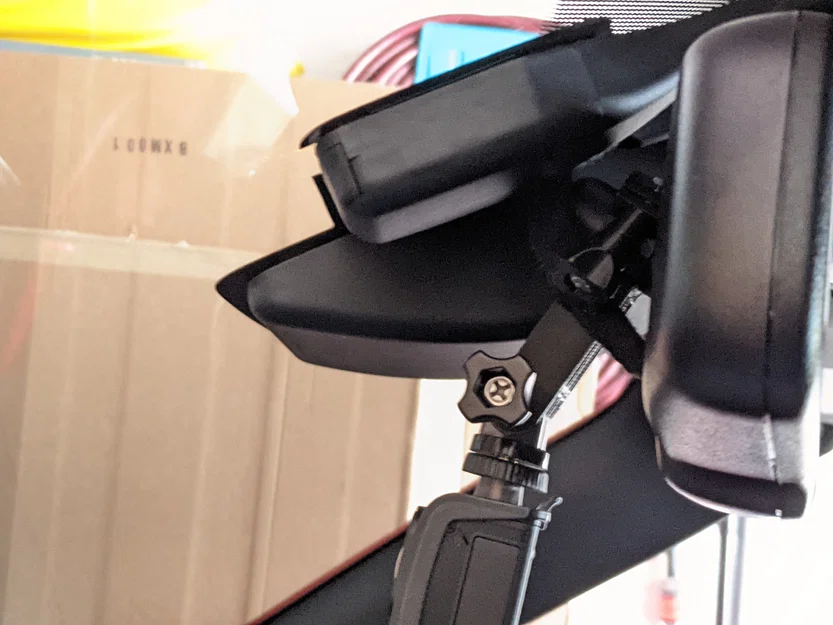 Ngàm gắn action cam “gần như vô hình” cho gương Miata MX-5 ND - Image 1