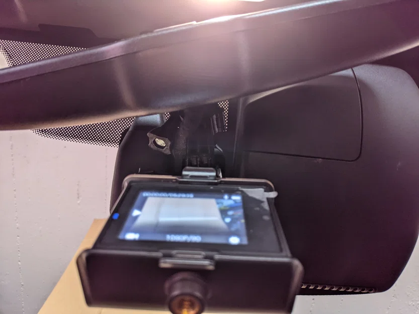 Ngàm gắn action cam “gần như vô hình” cho gương Miata MX-5 ND - Image 3