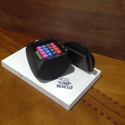 Hộp Đựng Xúc Xắc Hình Xúc Xắc (Dice Box Container Dice Shaped)