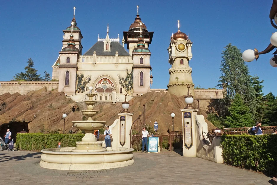 Mô hình lâu đài Symbolica (Efteling) in 3D chi tiết - Image 1