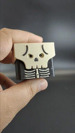 Skelly the Bopper – Đồ chơi bopper lò xo phong cách Halloween - Image 1