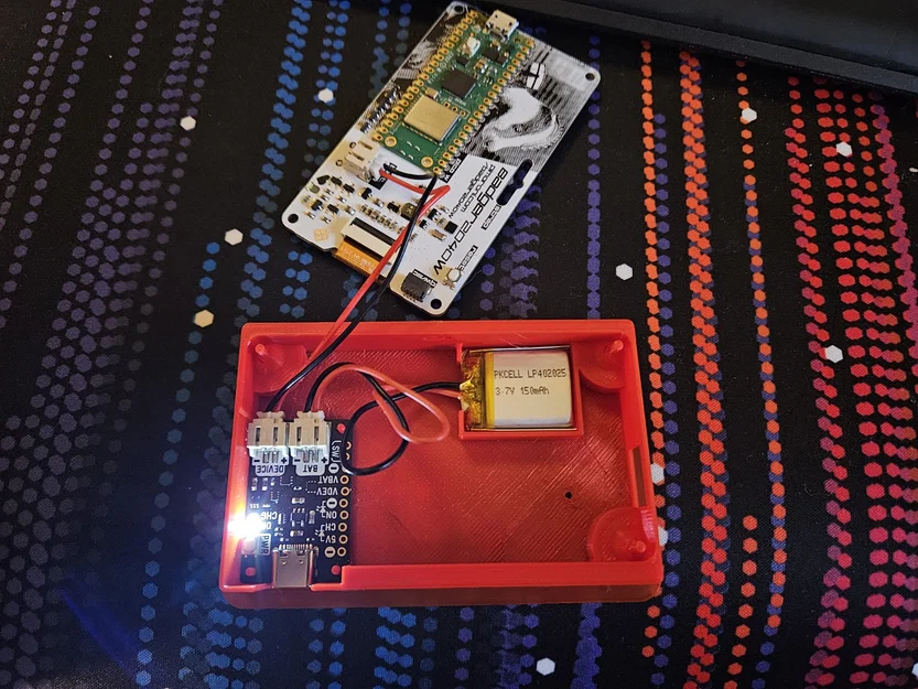 Case Badger2040w kèm charger và battery - Image 4