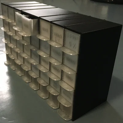 Hộp đựng điện trở (Resistor Box) – J3rM