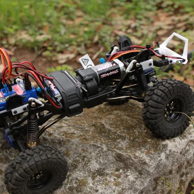 TRX-4M Front Shock Mounts V2.5