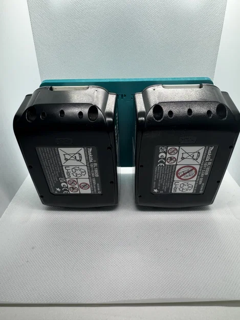 Giá đỡ pin đôi cho Makita (Double Battery Holder) - Image 5
