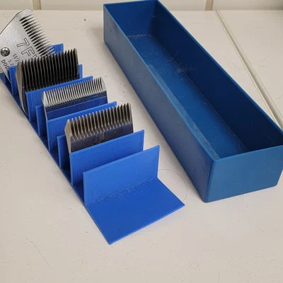 Khay/Vách ngăn nắp hộp lưỡi tông đơ (Clipper Blade Organizer)