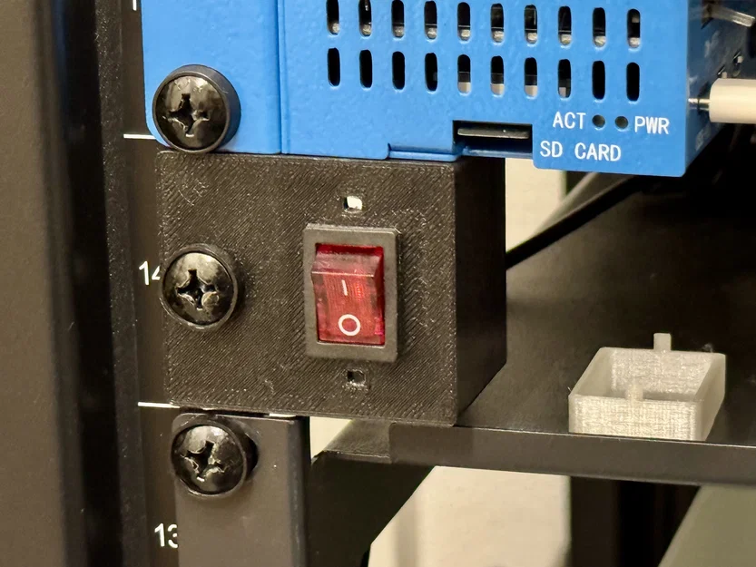 Giá gắn công tắc lên rack 19" (19" Rack Switch Mount) - Image 1
