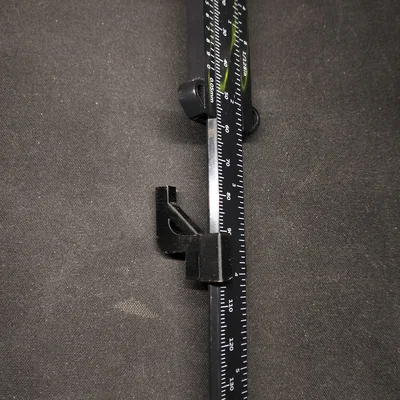 Giá treo thước kẹp (Vernier Caliper) cho bảng IKEA SKADIS
