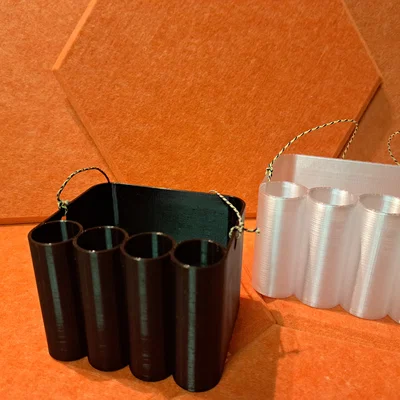 Xô vệ sinh đáy lưới (Mesh cleaning bucket)
